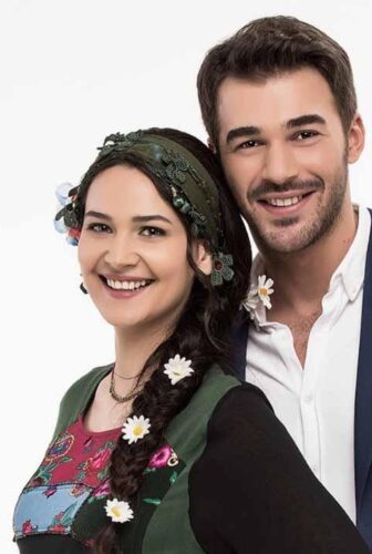مسلسل سيدة القرية الحلقة 40 الاربعون مدبلج