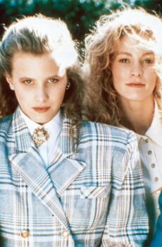 فيلم Heathers 1988 مترجم