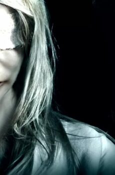 فيلم Julia’s Eyes 2010 مترجم