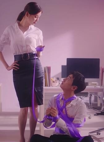 فيلم الرومانسية Love and Leashes 2022 مترجم الحب والخضوع