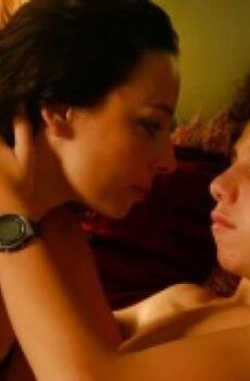 فيلم الدراما Acne 2008 مترجم حب الشباب