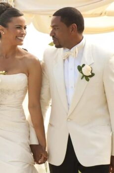فيلم Jumping the Broom 2011 مترجم