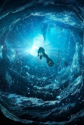 فيلم Sanctum 2011 مترجم