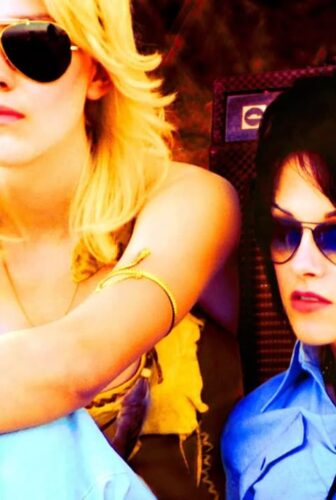فيلم The Runaways 2010 مترجم