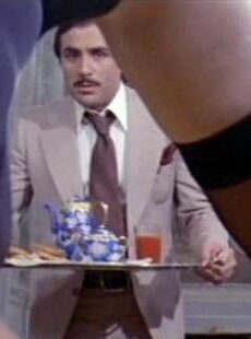 فيلم Poker in Bed 1974 مترجم البوكر في السرير