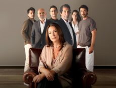 مسلسل الخيانة الحلقة 67 السابعة والستون مترجمة