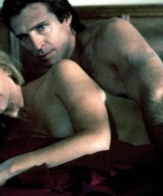 فيلم Possessed by the Night 1994 مترجم –