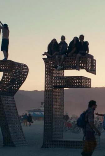 فيلم The Girl From The Song 2017 مترجم
