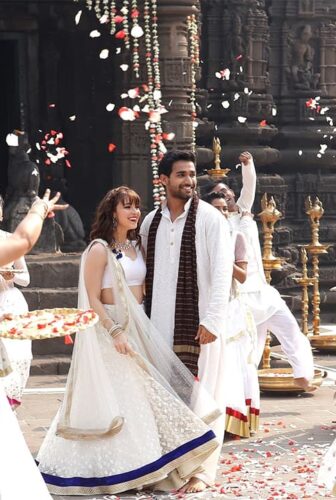 فيلم Heartbeats 2017 مترجم