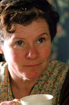 فيلم Vera Drake 2004 مترجم
