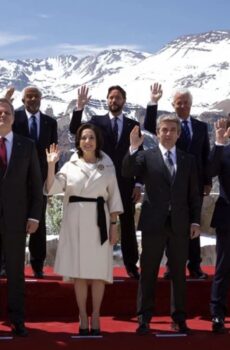 فيلم The Summit 2017 مترجم