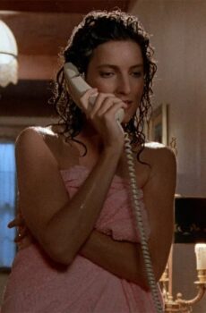 فيلم The Caller 1987 مترجم