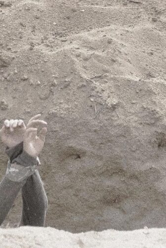 فيلم Valley of Ditches 2017 مترجم