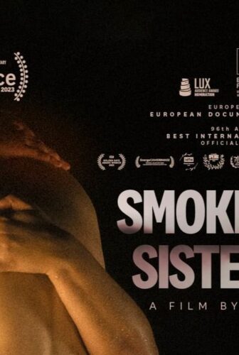 فيلم Smoke Sauna Sisterhood 2023 مترجم