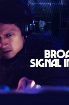 فيلم Broadcast Signal Intrusion 2021 مترجم