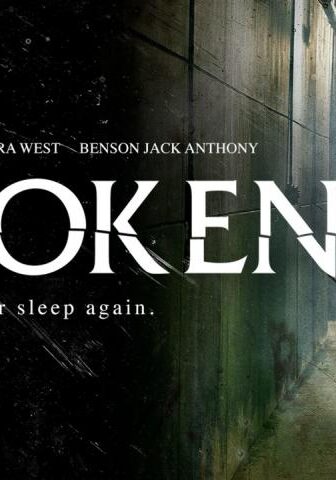 فيلم Awoken 2019 مترجم