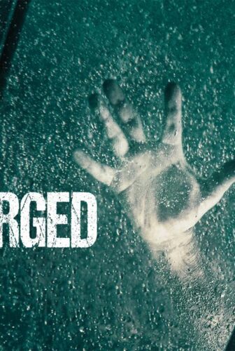 فيلم Submerged 2016 مترجم