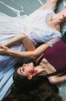 فيلم Dancing on Glass 2022 مترجم