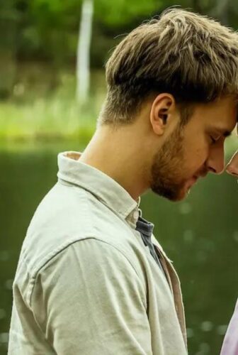 فيلم Tonight You’re Sleeping with Me 2023 مترجم